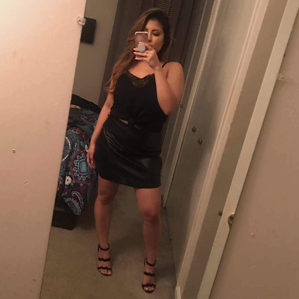 Charlotte Russe Faux Leather Skirt - Picture 9 of 9